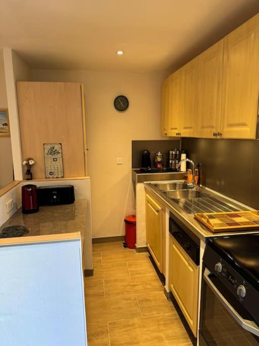 Appartement De Plain-Pied Avec Jardin Avignon Luaran gambar
