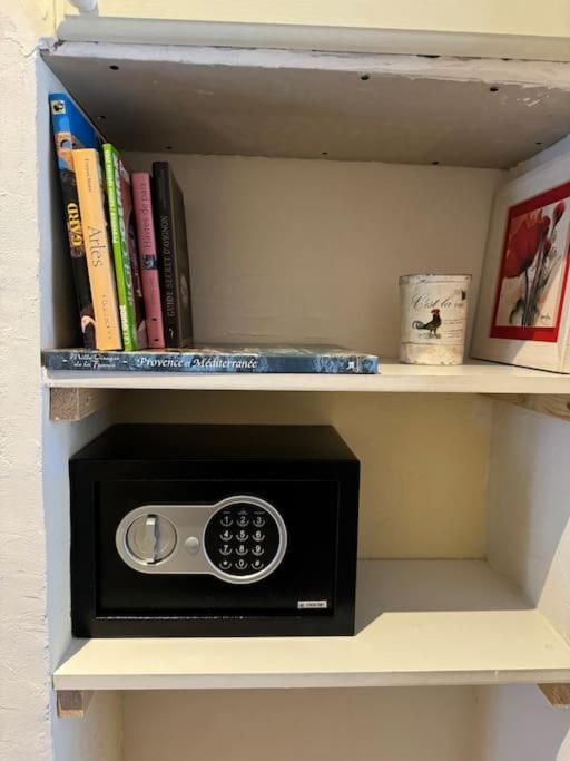 Appartement De Plain-Pied Avec Jardin Avignon Luaran gambar